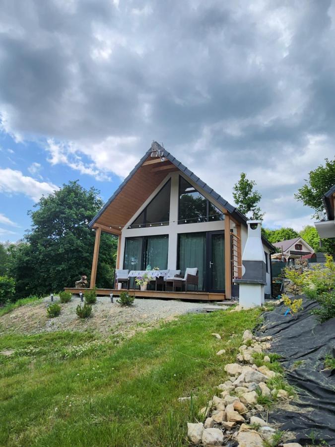 Brzuchem Do Gory Chocieszow Exterior foto